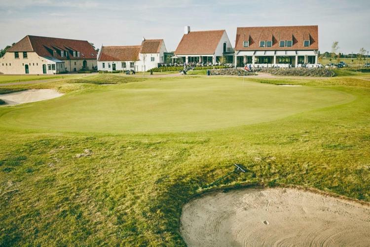 Ferienwohnung Zeedijk Oostduinkerke Frontaal Zeezicht - Volledig Gerenoveerd 2022! Exterior foto